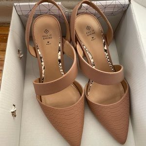 Call it spring shoes size US8.5 - good condition